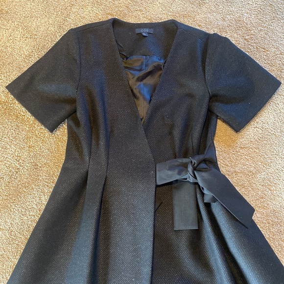 COS Dress Tweed Herringbone Wool Short Sleeve Wrap Dress Size 4 - Picture 3 of 13